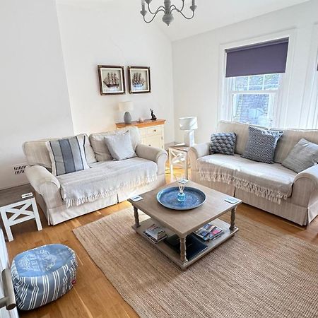 Harbour Retreat Padstow - Entire Apartment In The Beautiful Old Town Of Padstow Harbour Екстериор снимка