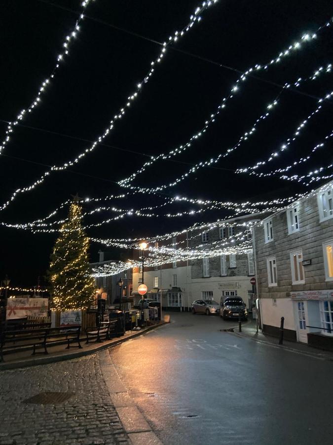 Harbour Retreat Padstow - Entire Apartment In The Beautiful Old Town Of Padstow Harbour Екстериор снимка